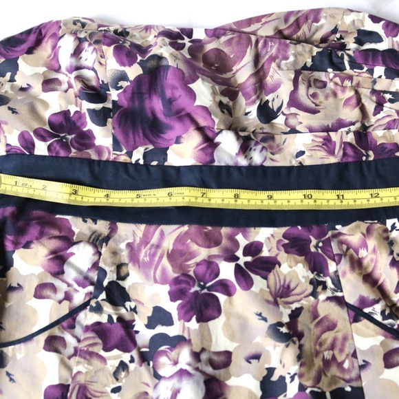 RW&CO Floral Summer Dress Women's Size 2 Purple Navy Taupe Scalloped Wedding - Picture 12 of 13